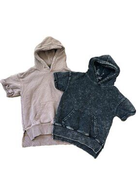 Little Bipsy Short Sleeve Hoodie Lot of 2 Black/Gray Dusty pink 5/6